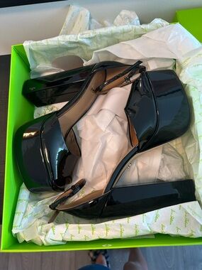 Sam Edelman Kori Black Patent Platform Block Heel Sandals